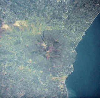 L'Etna visto dal Satellite